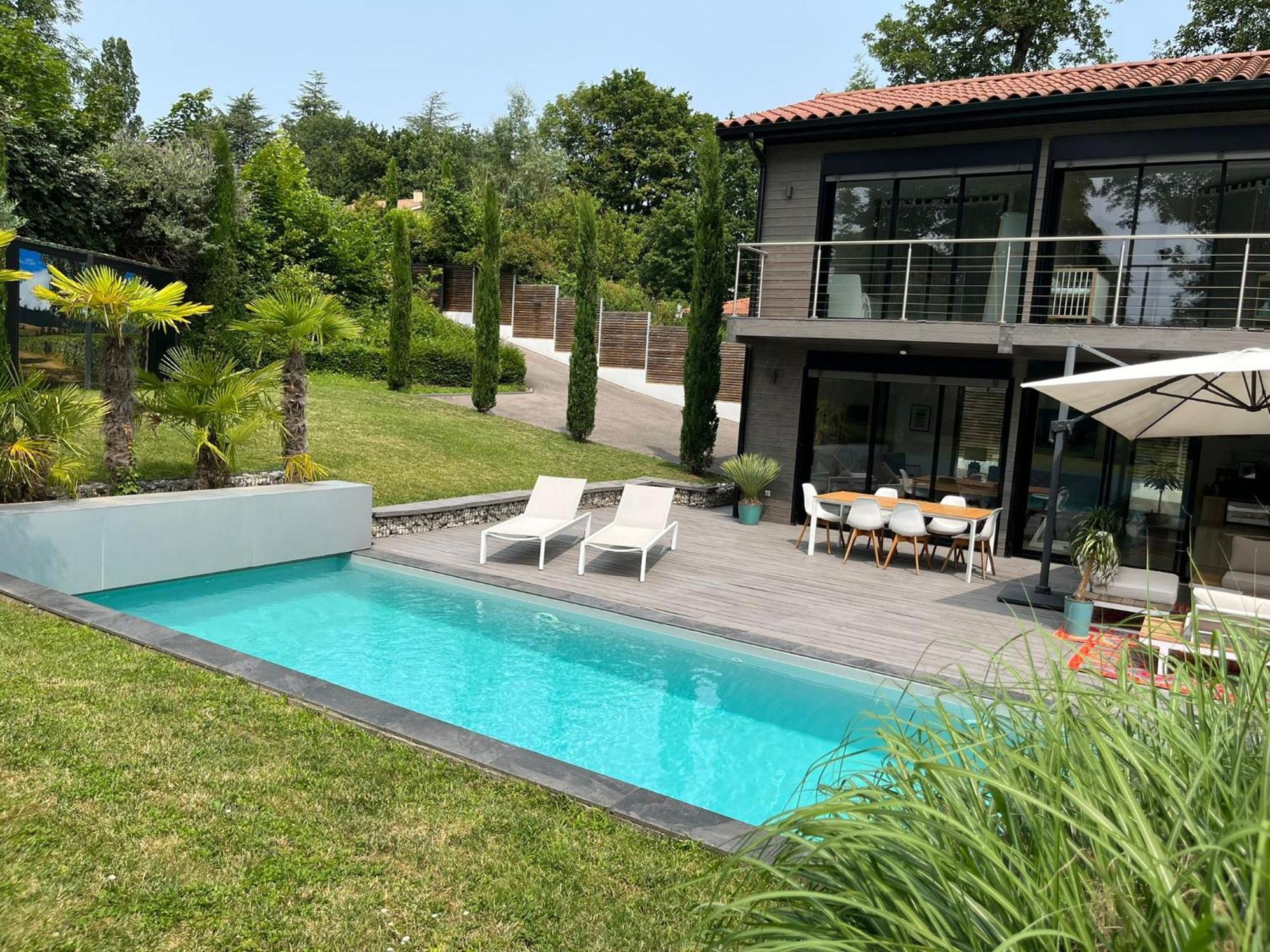 Villa Piscine A Proximite De Lyon Chaponost Exteriör bild