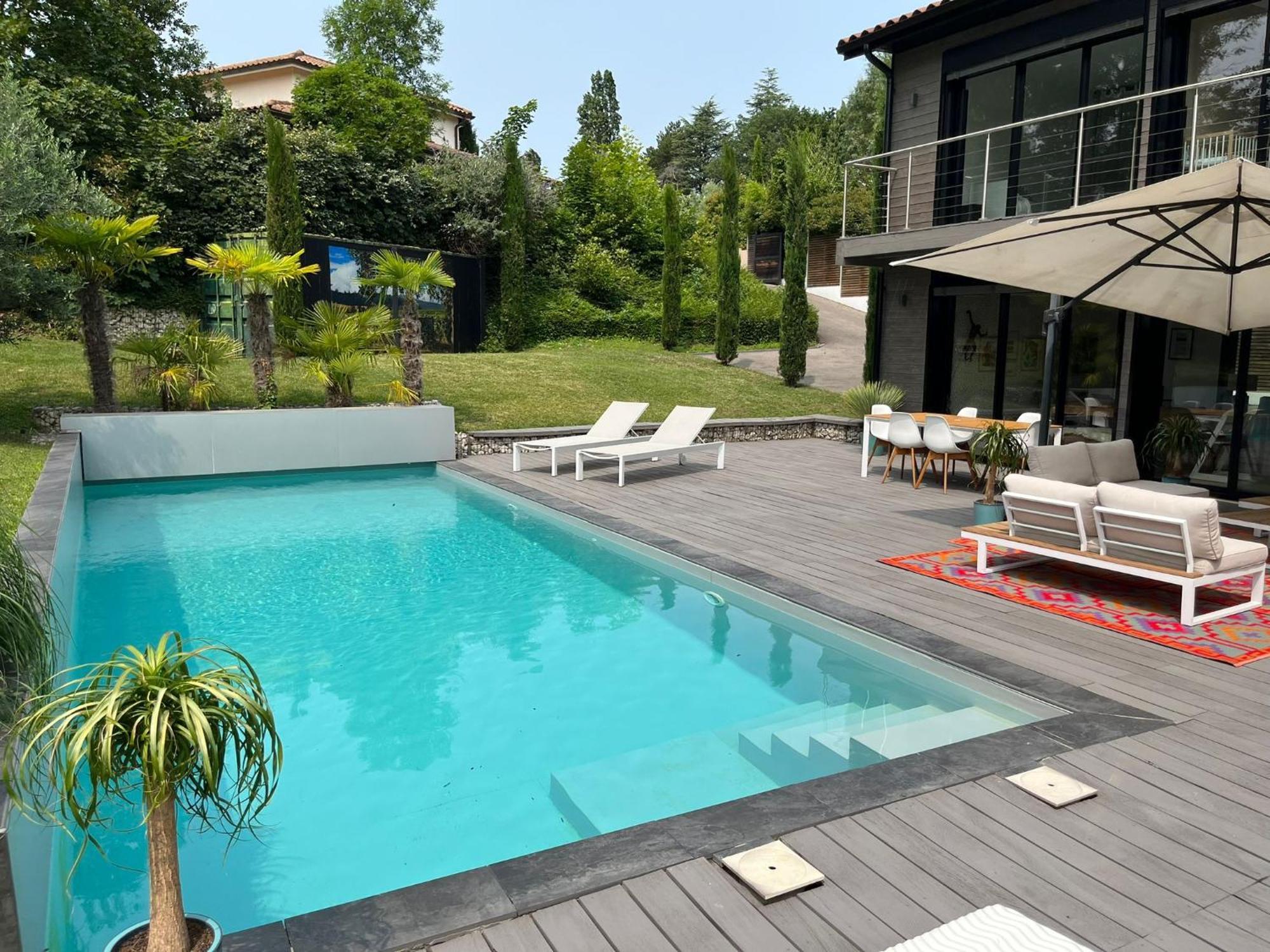 Villa Piscine A Proximite De Lyon Chaponost Exteriör bild